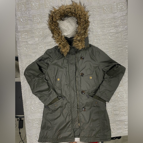 American Rag Olive Green Winter Utility Jacket with Faux Fur Trim Size small - Picture 2 of 9